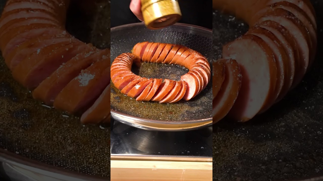 巨大なウインナーで朝ごはん！