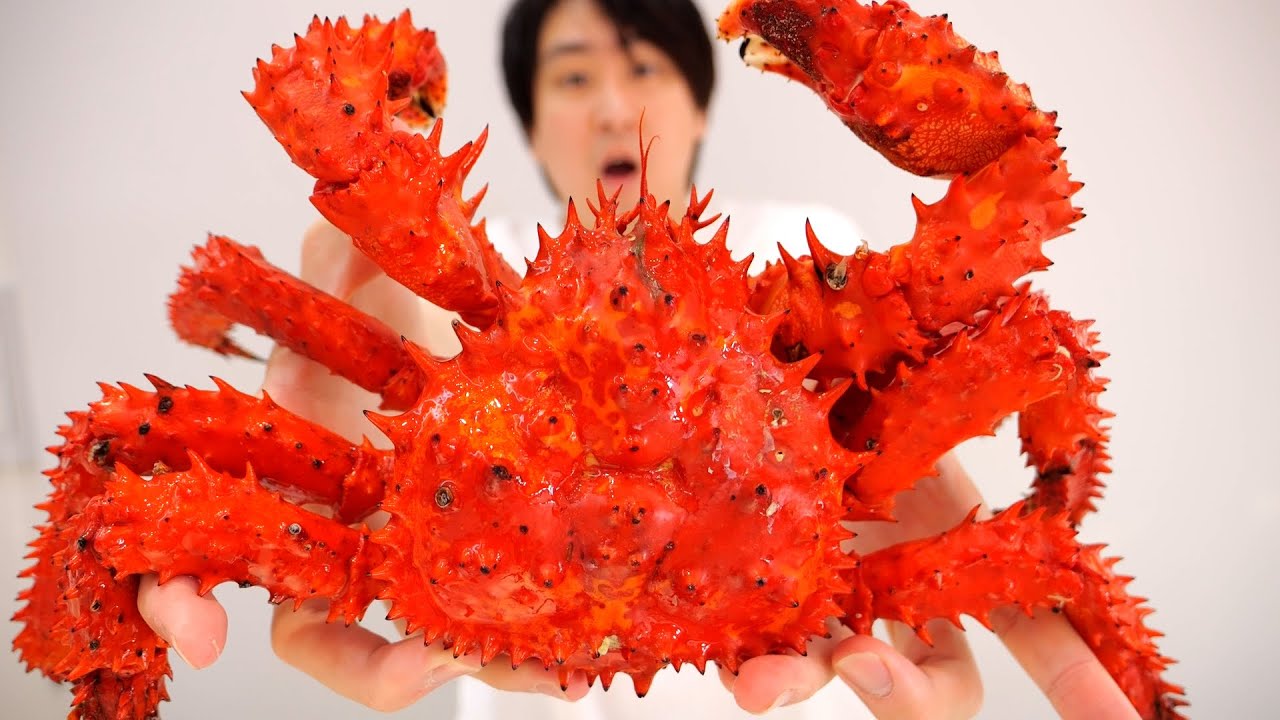 この蟹。タラバガニよりうまいです。名前わかりますか？