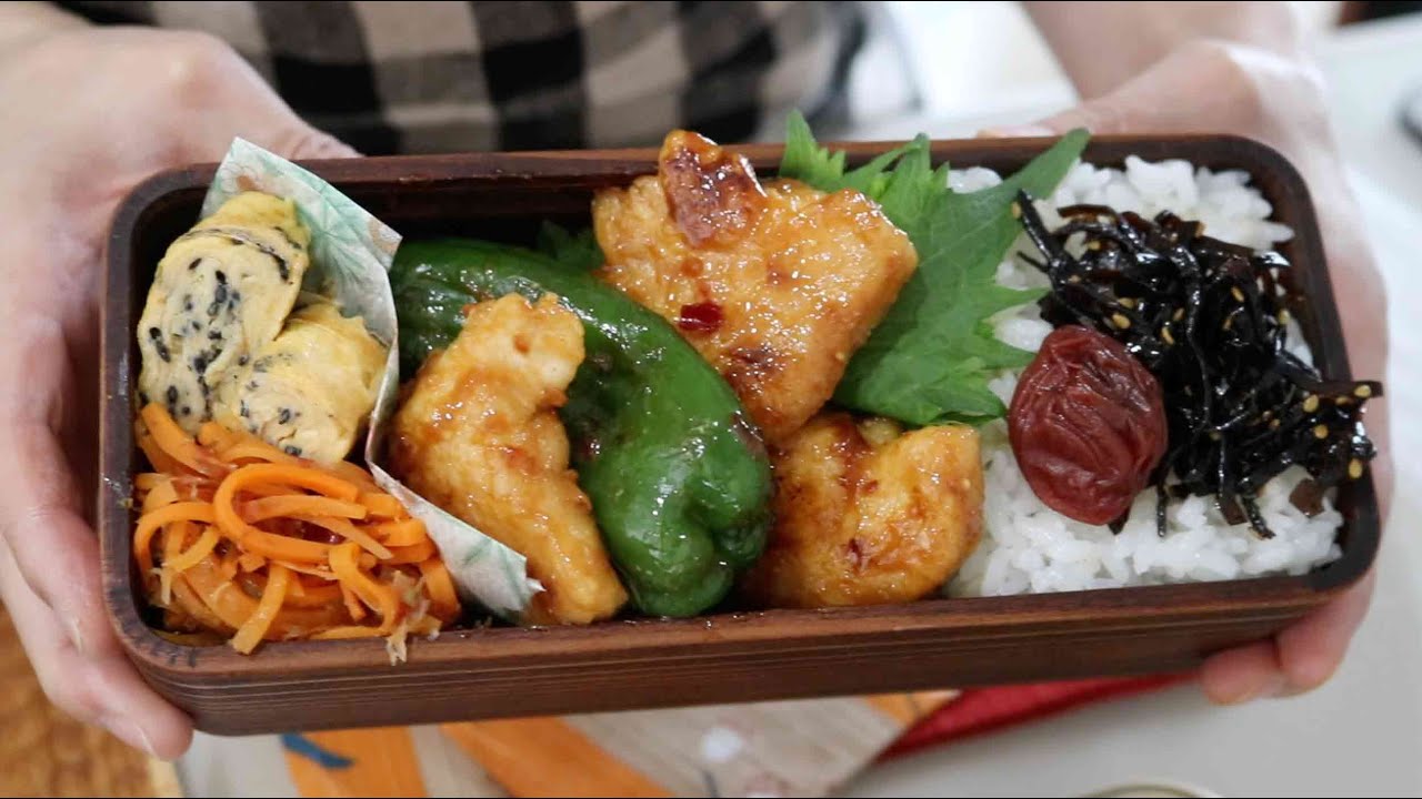 【お弁当作り】ピーマンうますぎっ！鶏むね肉とピーマンのオイマヨ炒めbento＃896