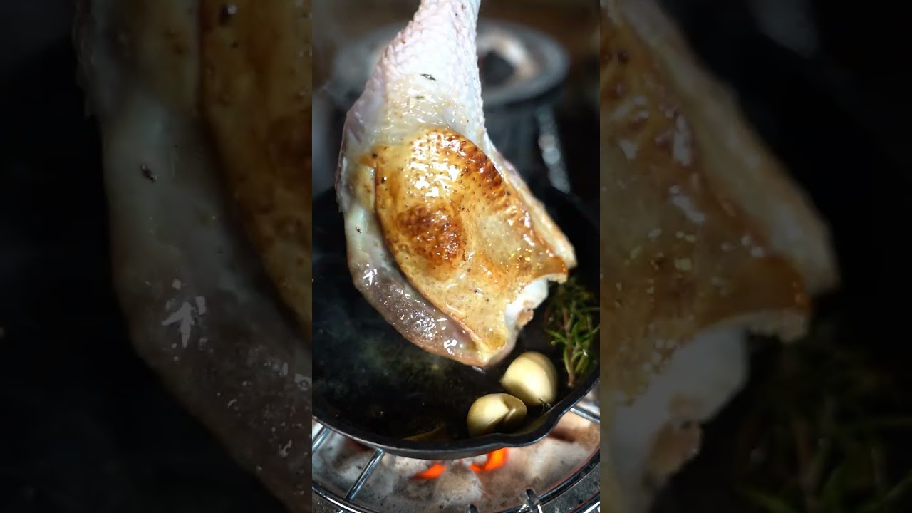 【七輪】黒鶏の炭火焼きがうますぎる！#asmr #bbq #キャンプ飯